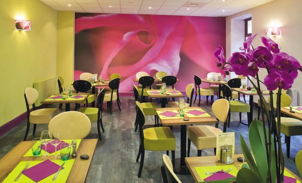 Logis Hotel-Restaurant Le Fontarabie Fontenay-le-Comte Εξωτερικό φωτογραφία